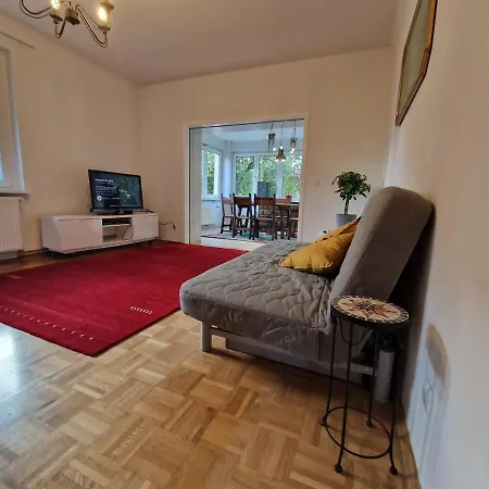 Apartment Geraeumige Und Zentrale Stahnsdorf