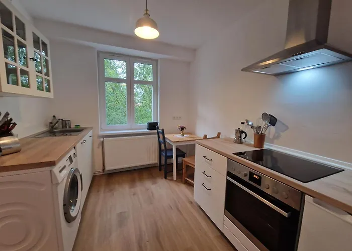 شقة Geraeumige Und Zentrale Stahnsdorf